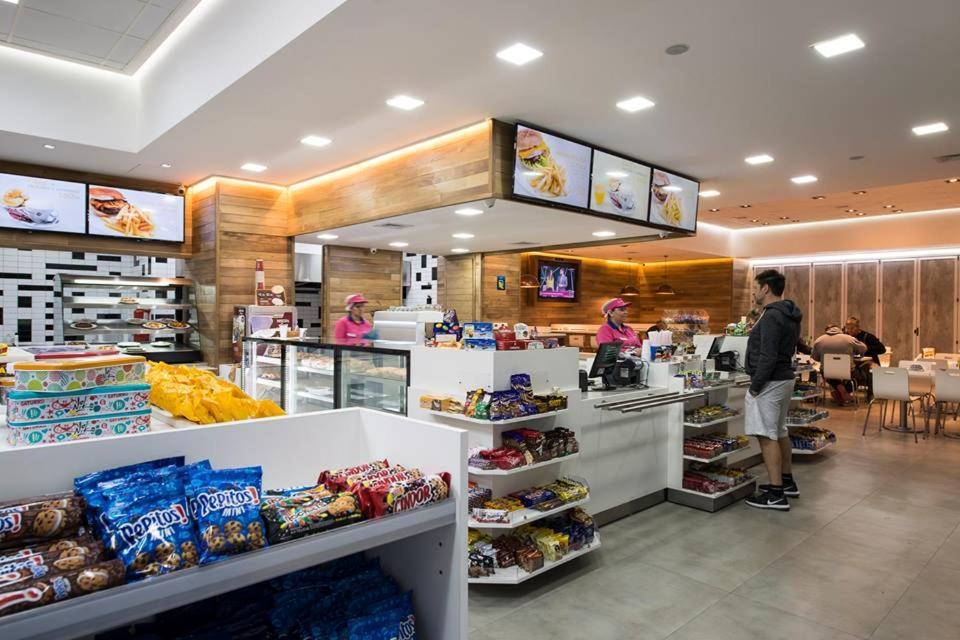 Hotel Cruce Del Desierto Veinticinco de Mayo  Ngoại thất bức ảnh